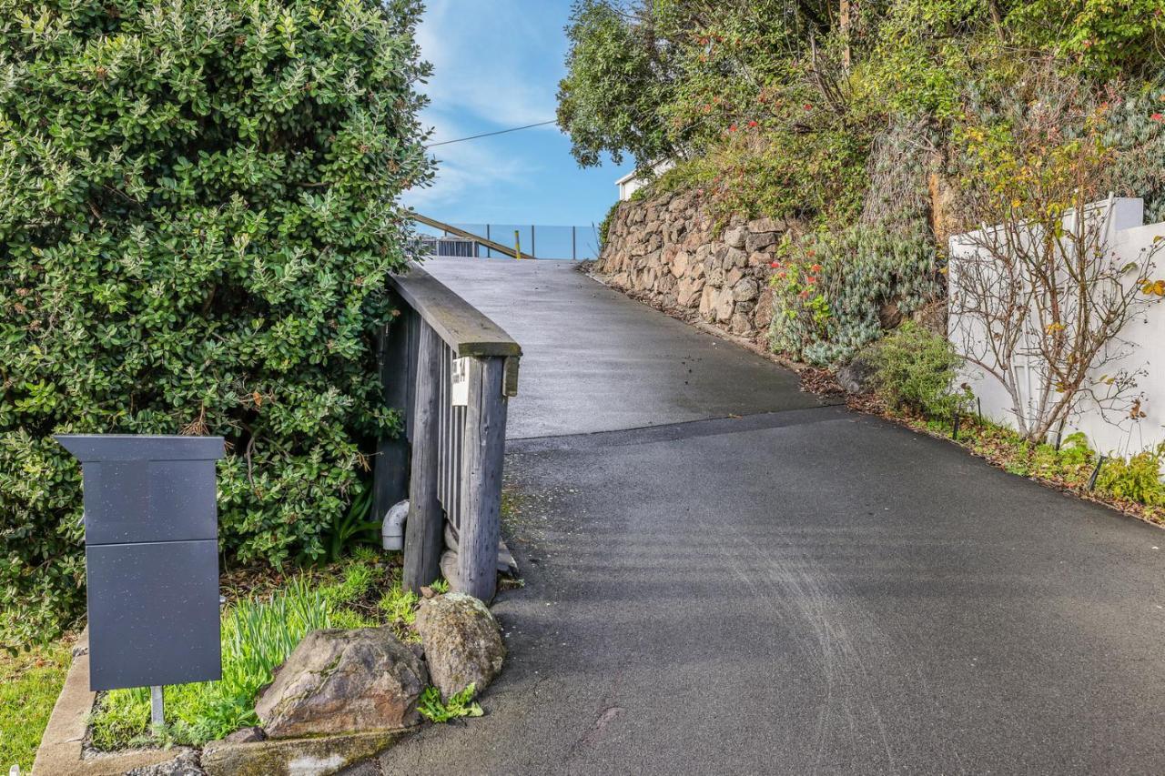 Gatehouse On The Bay - Christchurch Holiday Unit Екстериор снимка